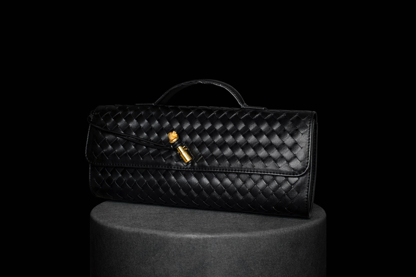 The Noir Woven Bag